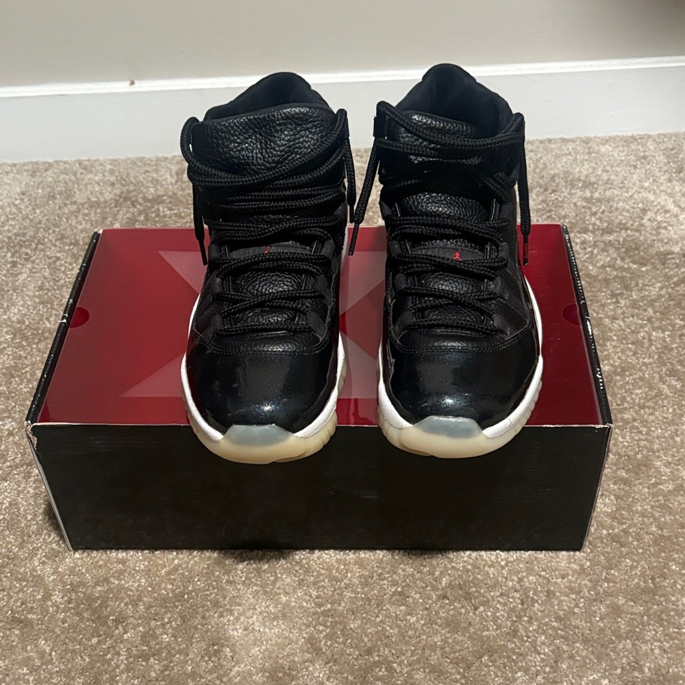 Jordan Retro 11    72-10